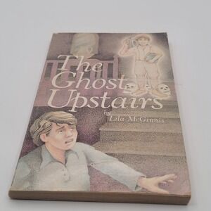Lila McGinnis The Ghost Upstairs Paperback 1984 Weekly Reader Books Good